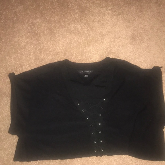 Rock & Republic Tops - T-shirt with cross cross front